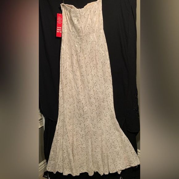 Bailey Blue Strapless Cream Gold Sequin Mermaid Maxi Dress. XL. Wedding. Prom. - Picture 2 of 12